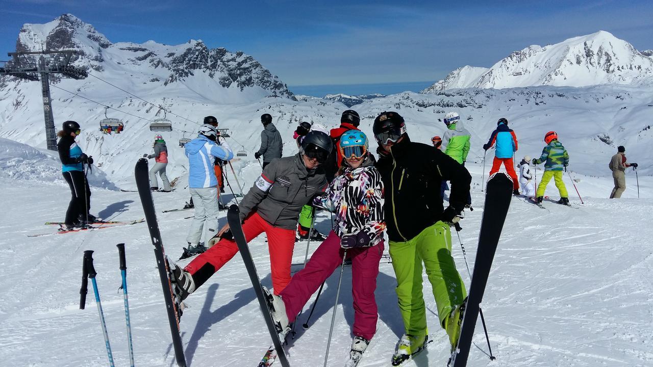 Haus St. Bernard Appartement Pettneu am Arlberg Buitenkant foto